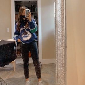 Meet your Posher, Chloe